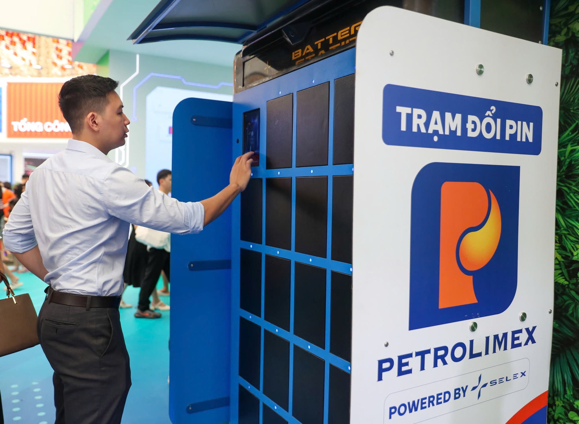 tram doi pin nhanh